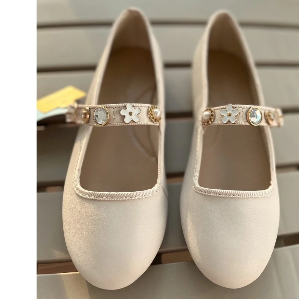 Cat &‎ Jack Marla Ivory Mary Jane Flats Embellished Strap Kids Size 3 NEW